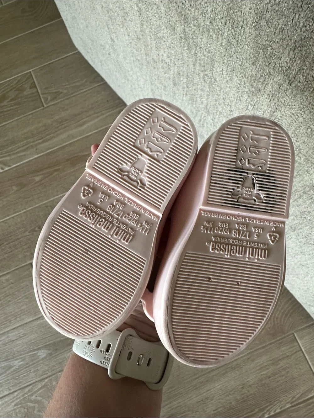 Mini Melissa adorable mini